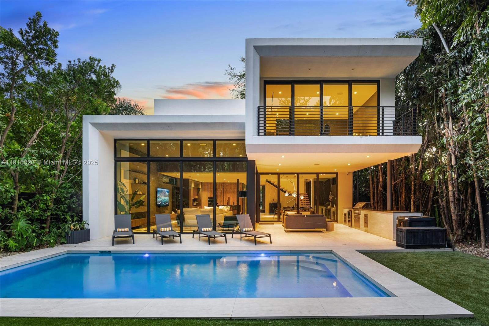 HOLLEMAN PARK - Residential Lease