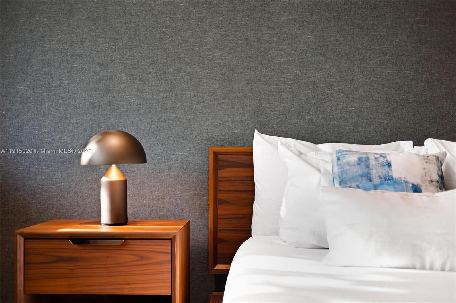 HOLLEMAN PARK - Residential Lease