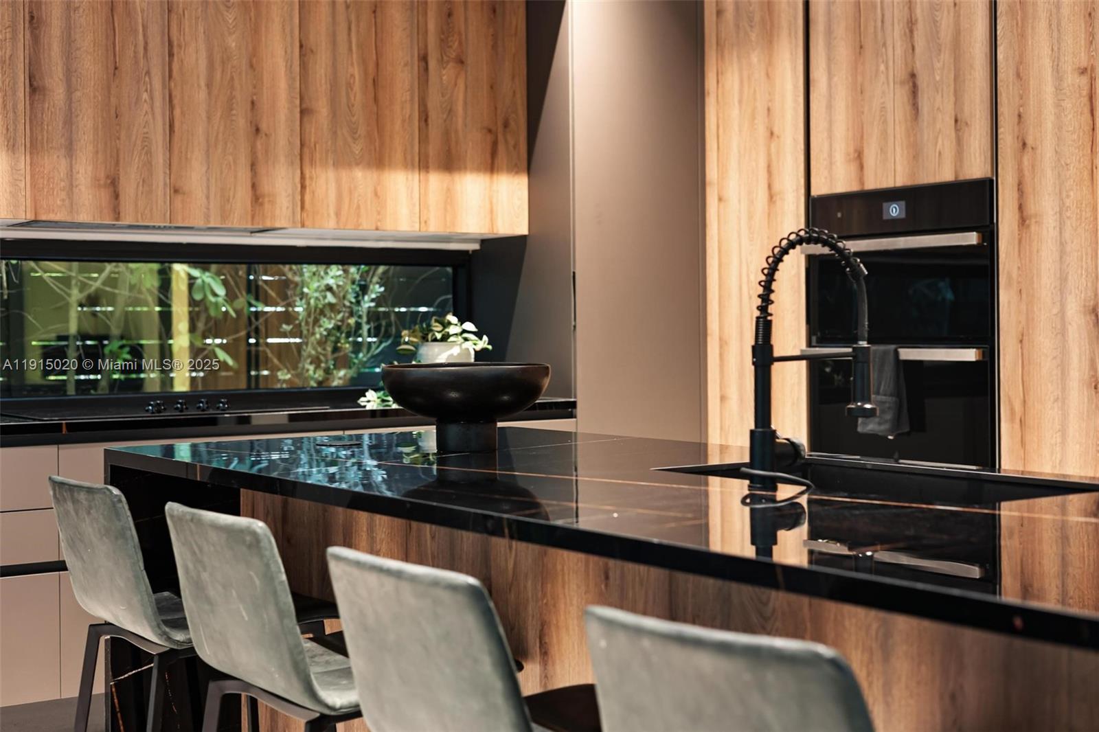 HOLLEMAN PARK - Residential Lease