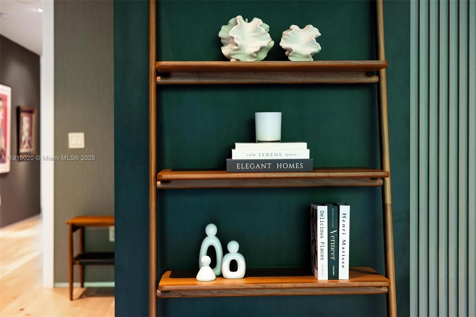 HOLLEMAN PARK - Residential Lease