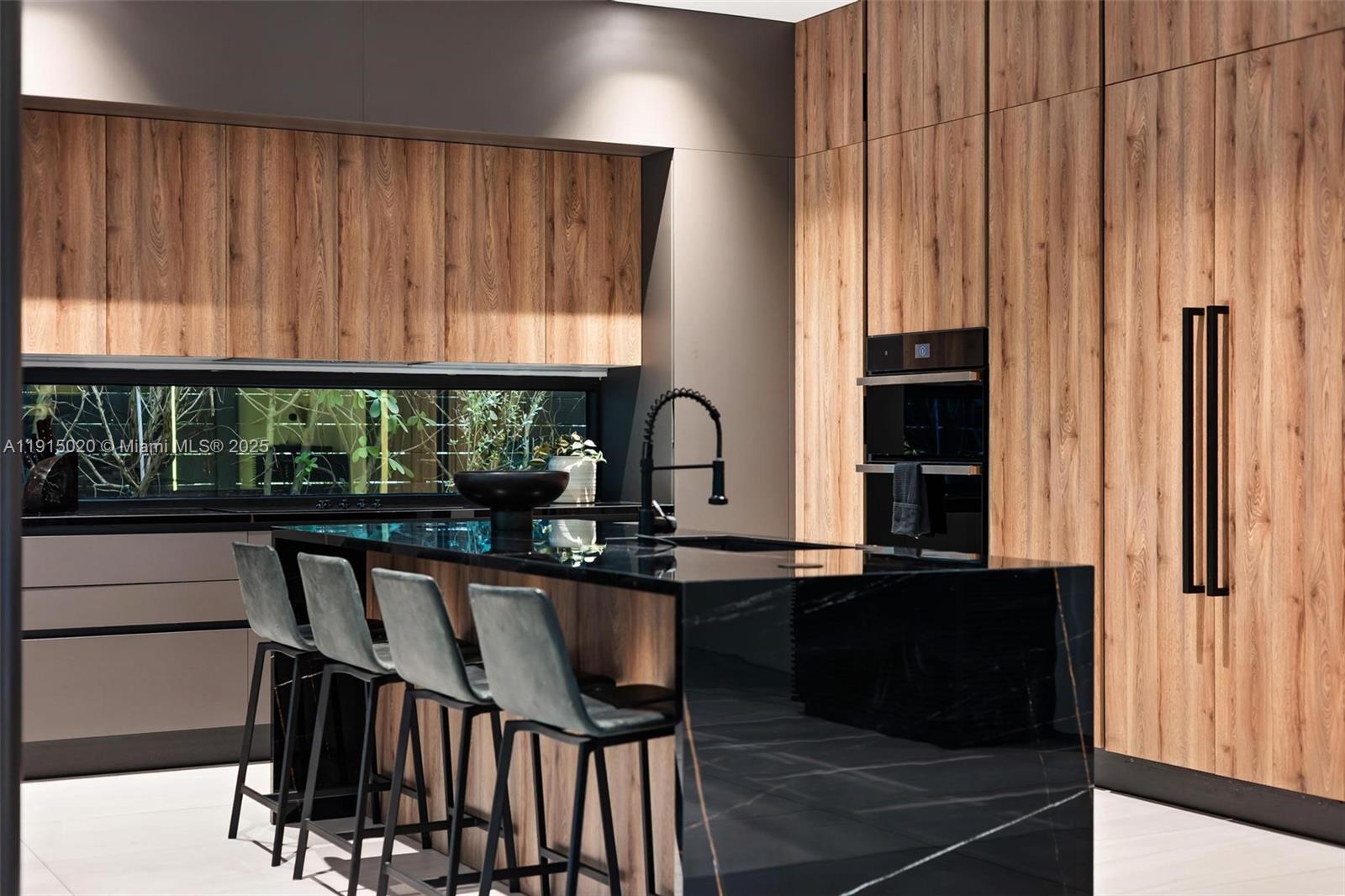 HOLLEMAN PARK - Residential Lease