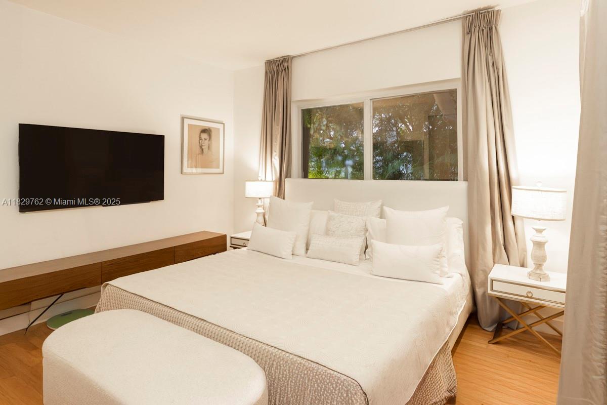 CORAL GABLES RIVIERA SEC - Residential Lease