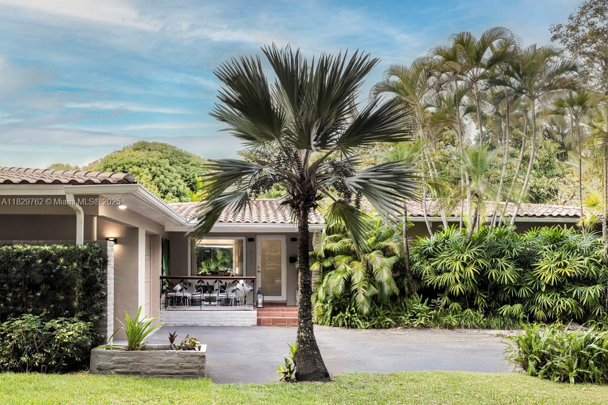 CORAL GABLES RIVIERA SEC - Residential Lease