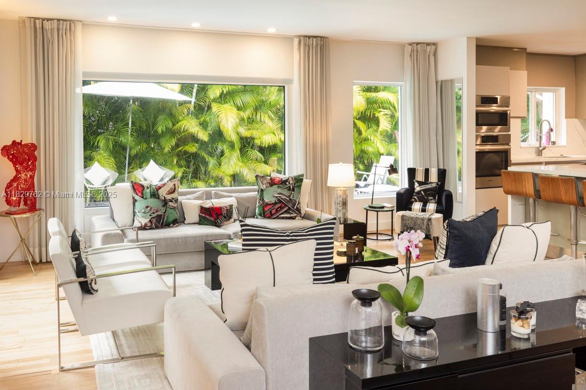 CORAL GABLES RIVIERA SEC - Residential Lease