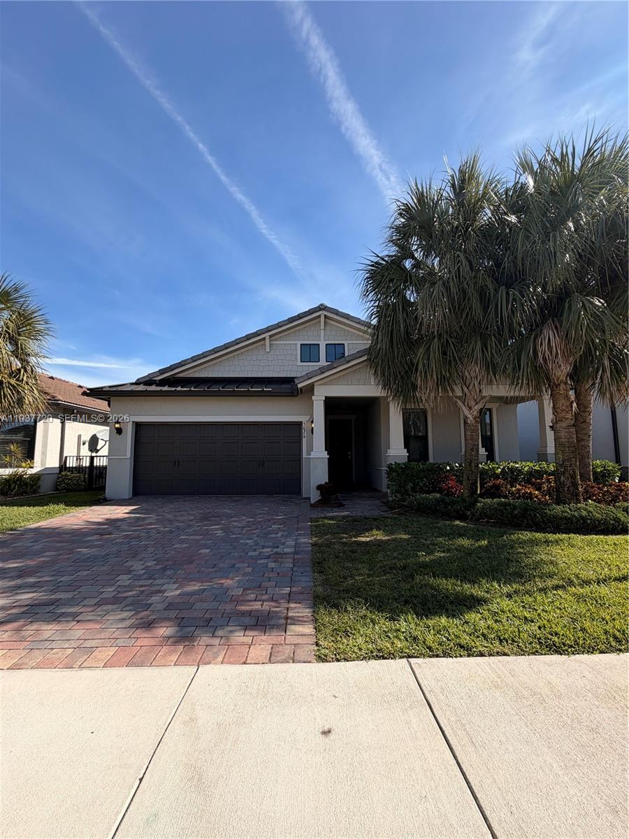 FIELDS AT GULFSTREAM POLO - Residential