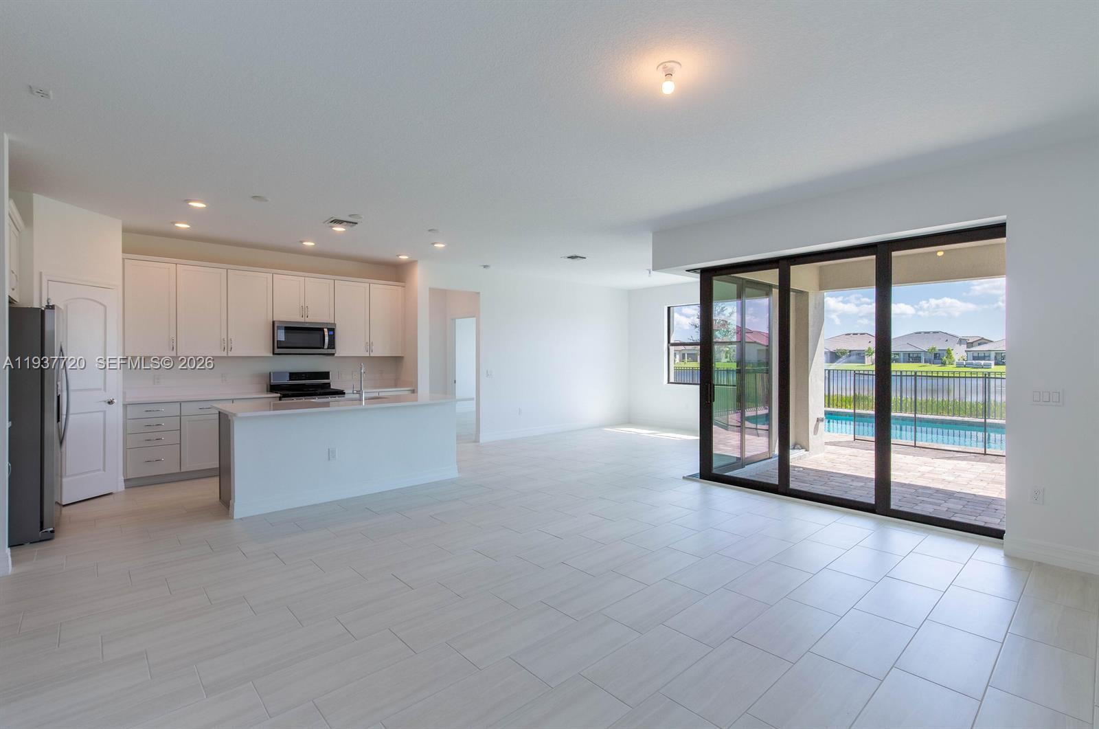 FIELDS AT GULFSTREAM POLO - Residential