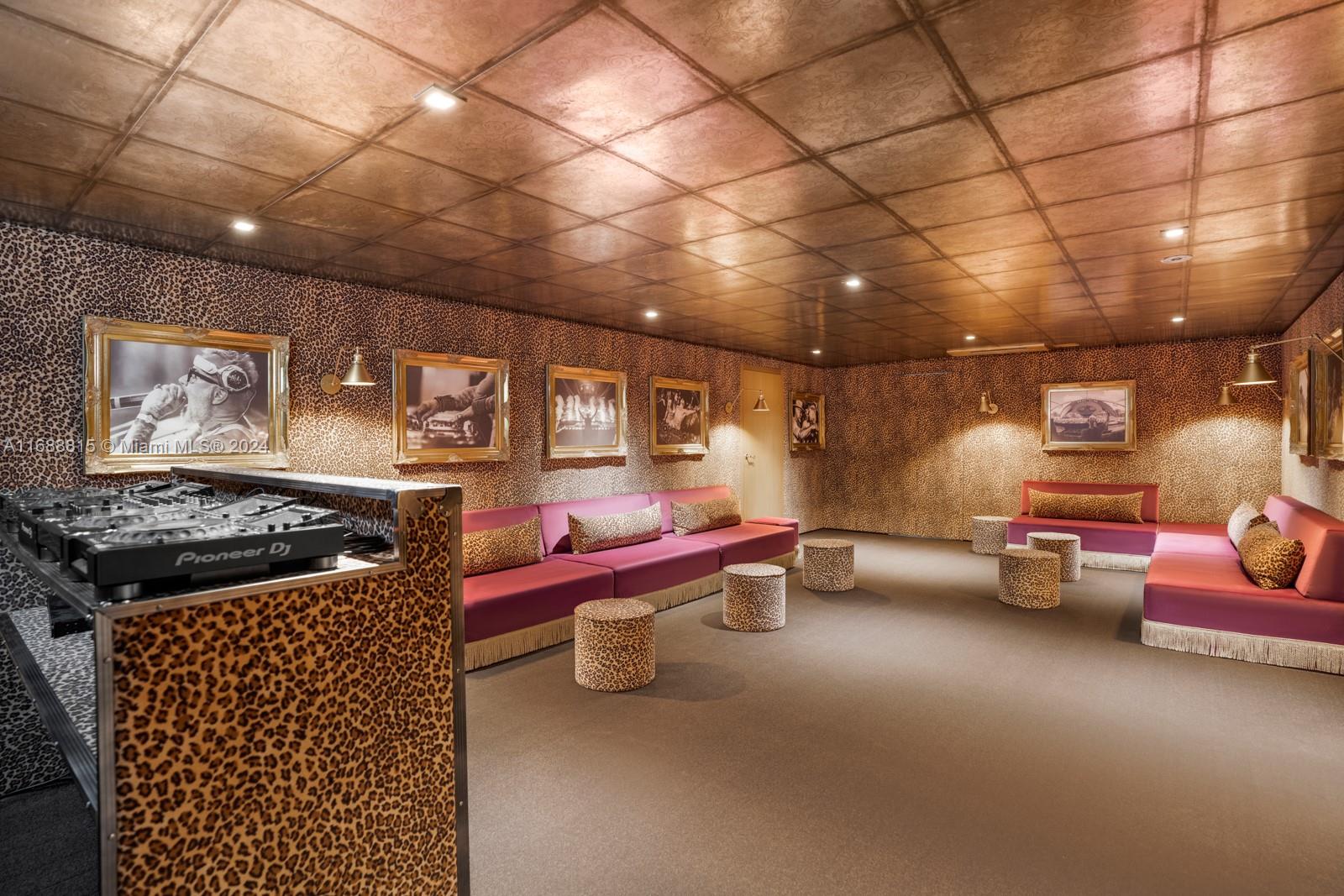 SUNSET ISLANDS-ISLAND NO 2 - Residential Lease