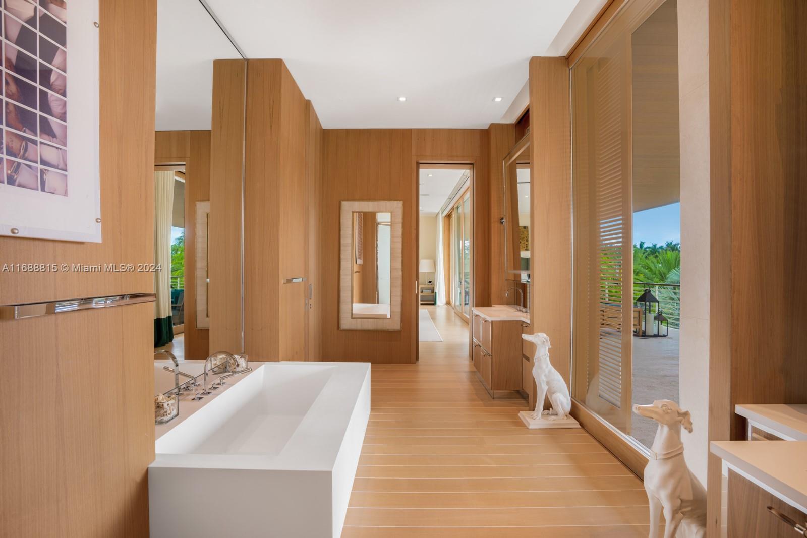 SUNSET ISLANDS-ISLAND NO 2 - Residential Lease