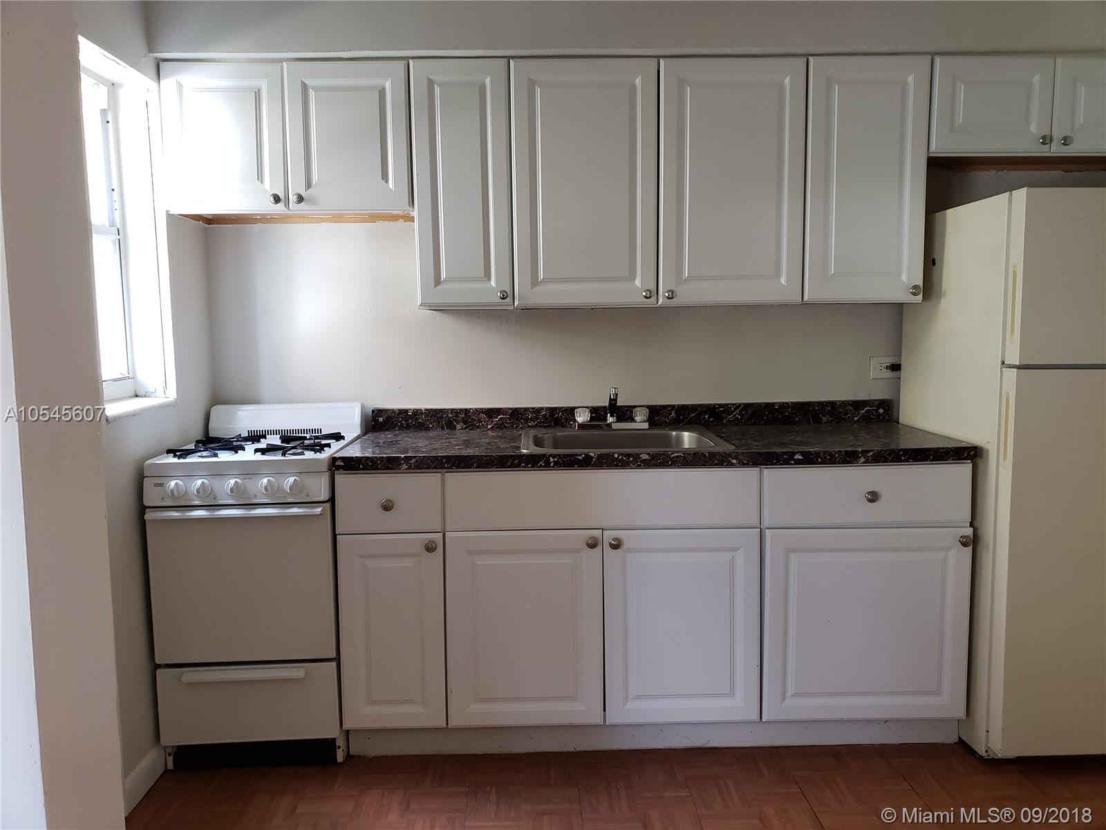 OCEAN BCH ADDN NO 3 - Residential Lease