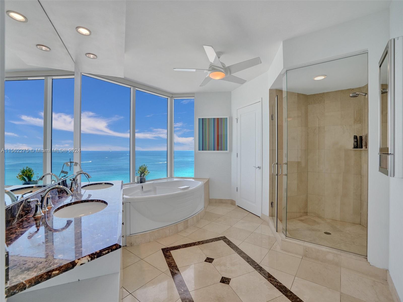 THE PINNACLE CONDO - Residential
