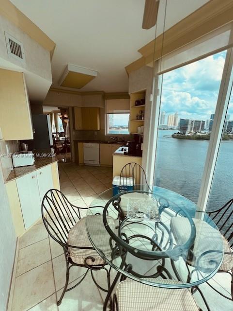 100 HIDDEN BAY CONDO - Residential Lease