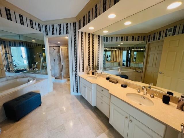 100 HIDDEN BAY CONDO - Residential Lease