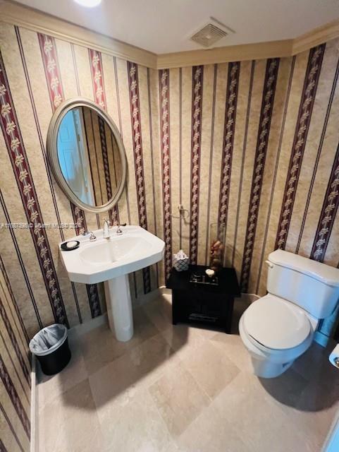 100 HIDDEN BAY CONDO - Residential Lease