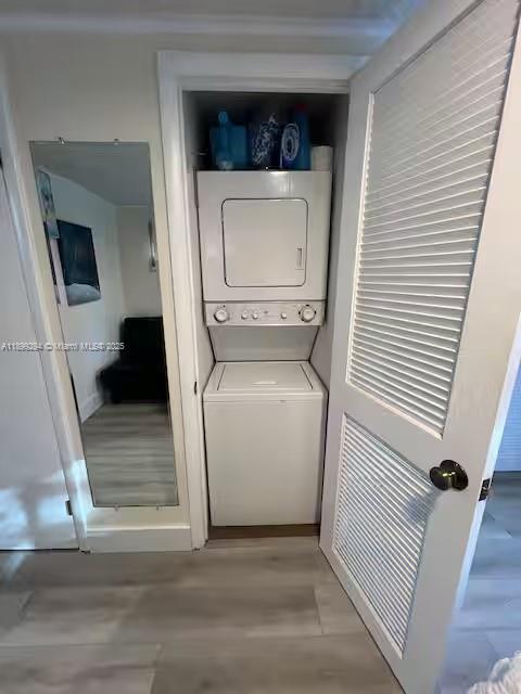 MANATEE BAY CLUB - Land