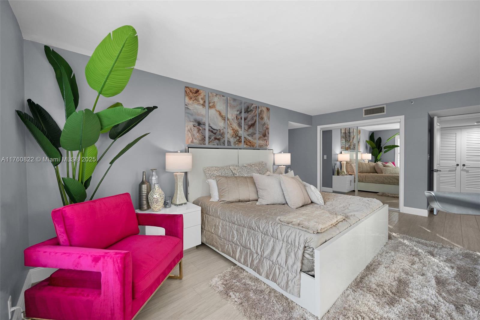 EVERGLADES OF NORTH PALM - Residential Lease