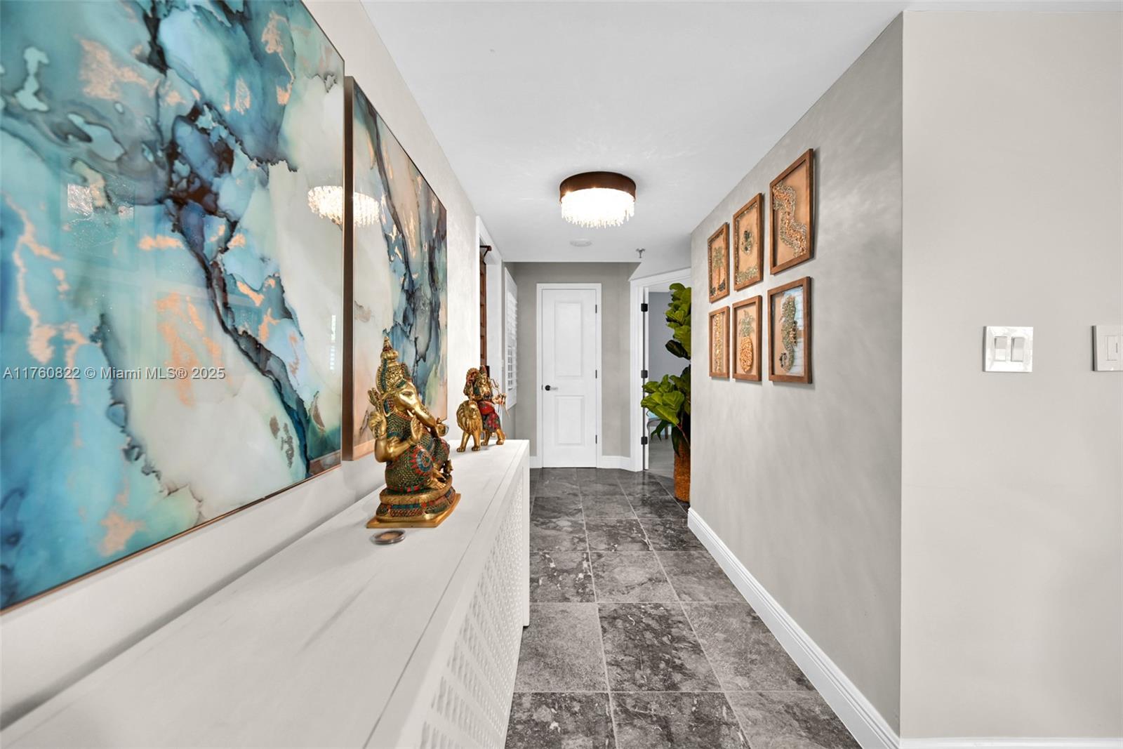 EVERGLADES OF NORTH PALM - Residential Lease