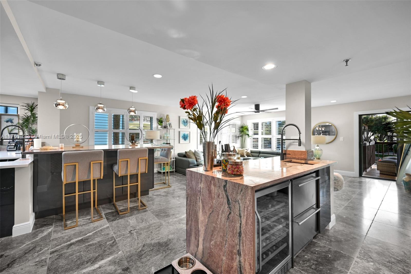EVERGLADES OF NORTH PALM - Residential Lease