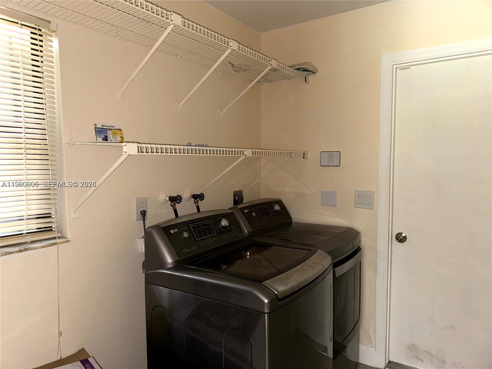 BOCA CHASE SEC 5 - Residential