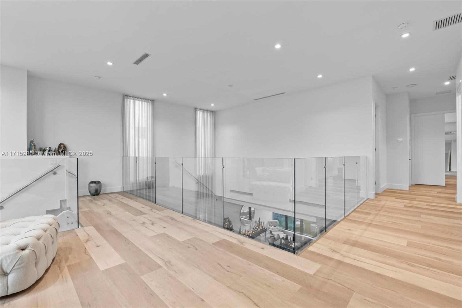 GRAND FLORIDIAN ESTATES - Residential