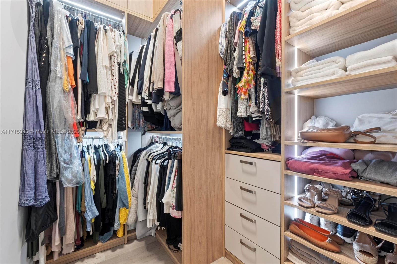 GRAND FLORIDIAN ESTATES - Residential