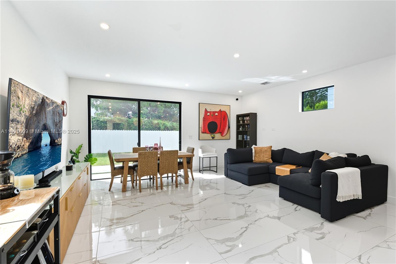 GRAPELAND - Residential