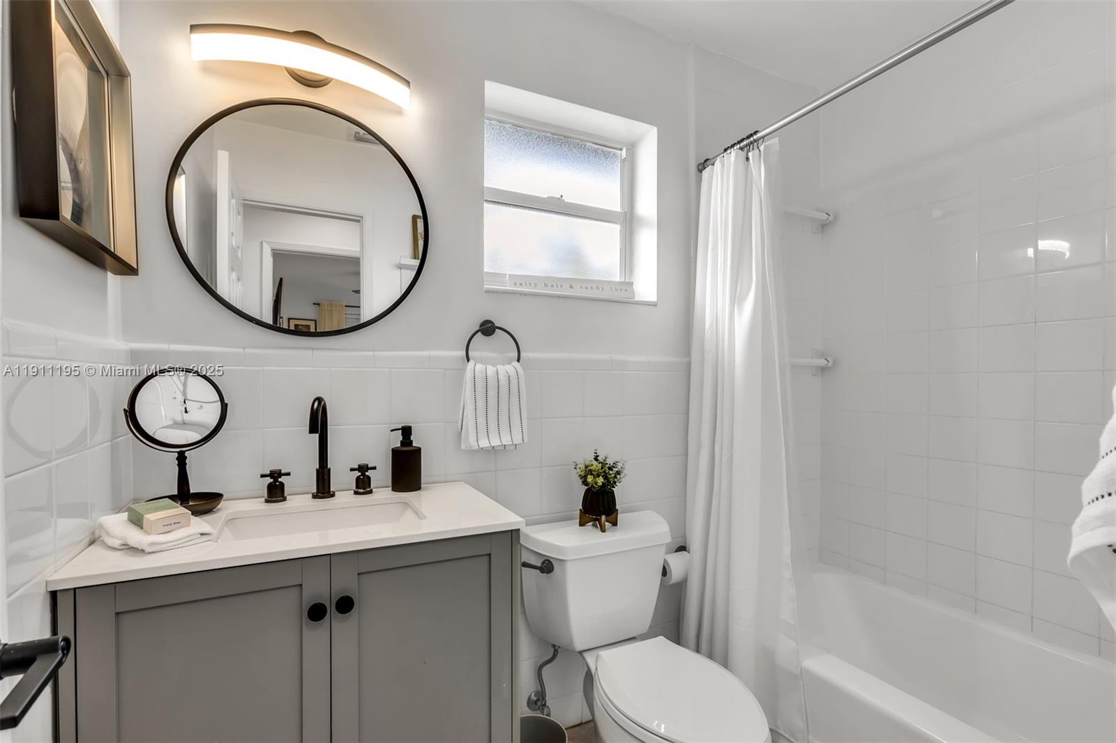 RIVER RIDGE - Residential