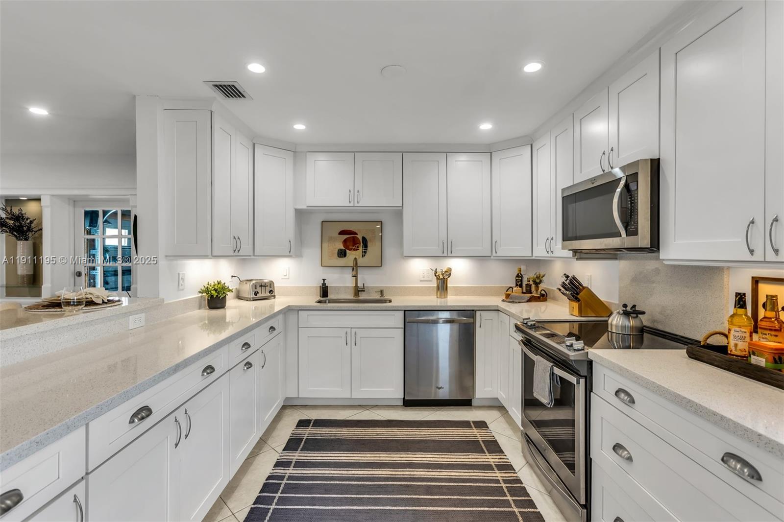 RIVER RIDGE - Residential