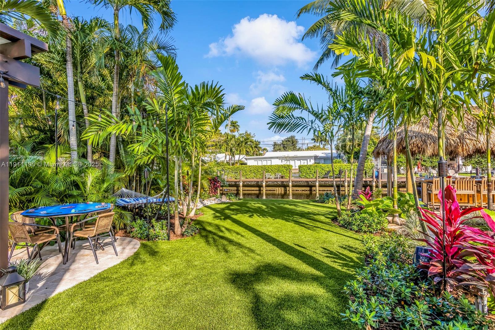 RIVER RIDGE - Residential