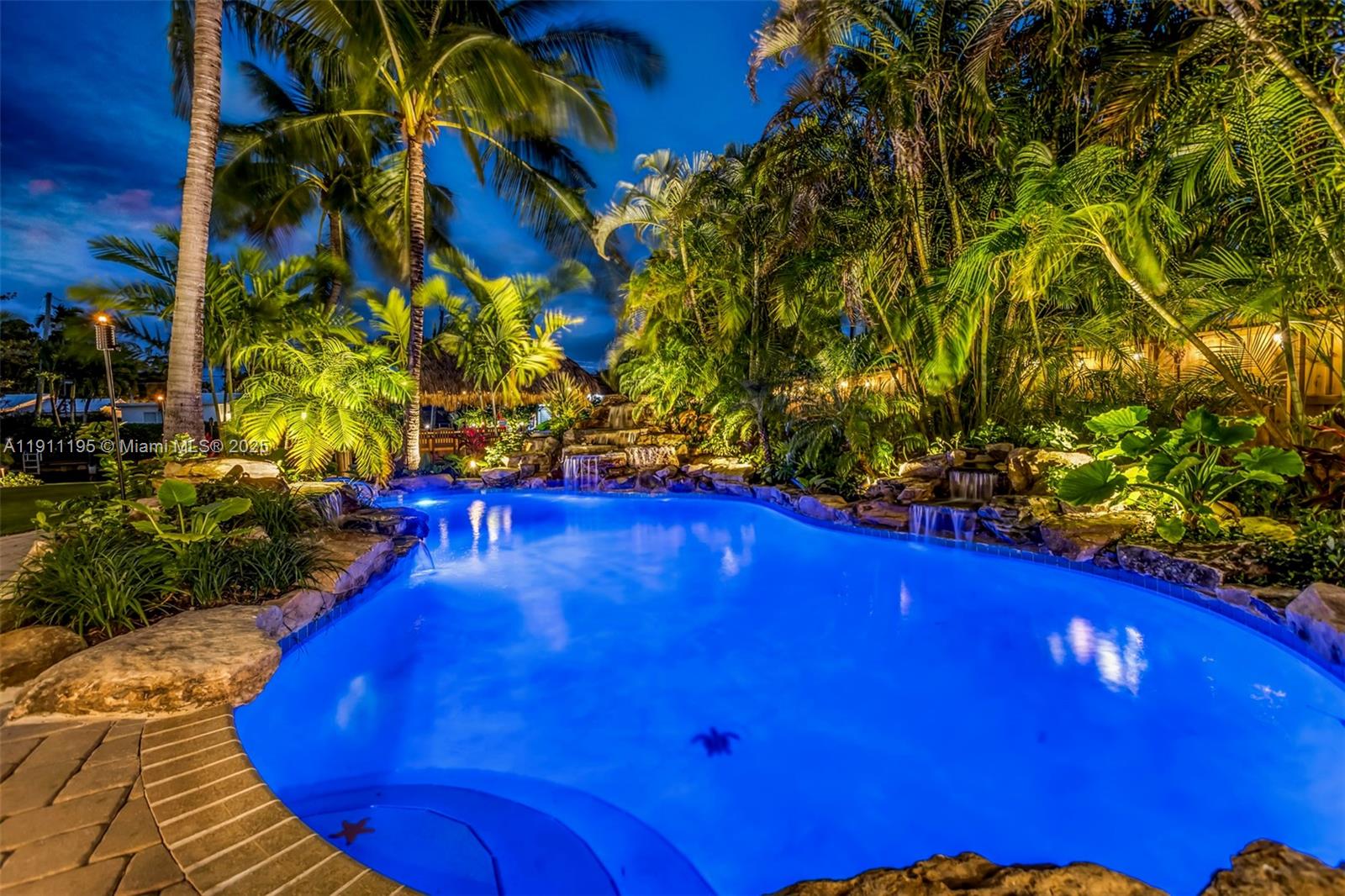 RIVER RIDGE - Residential