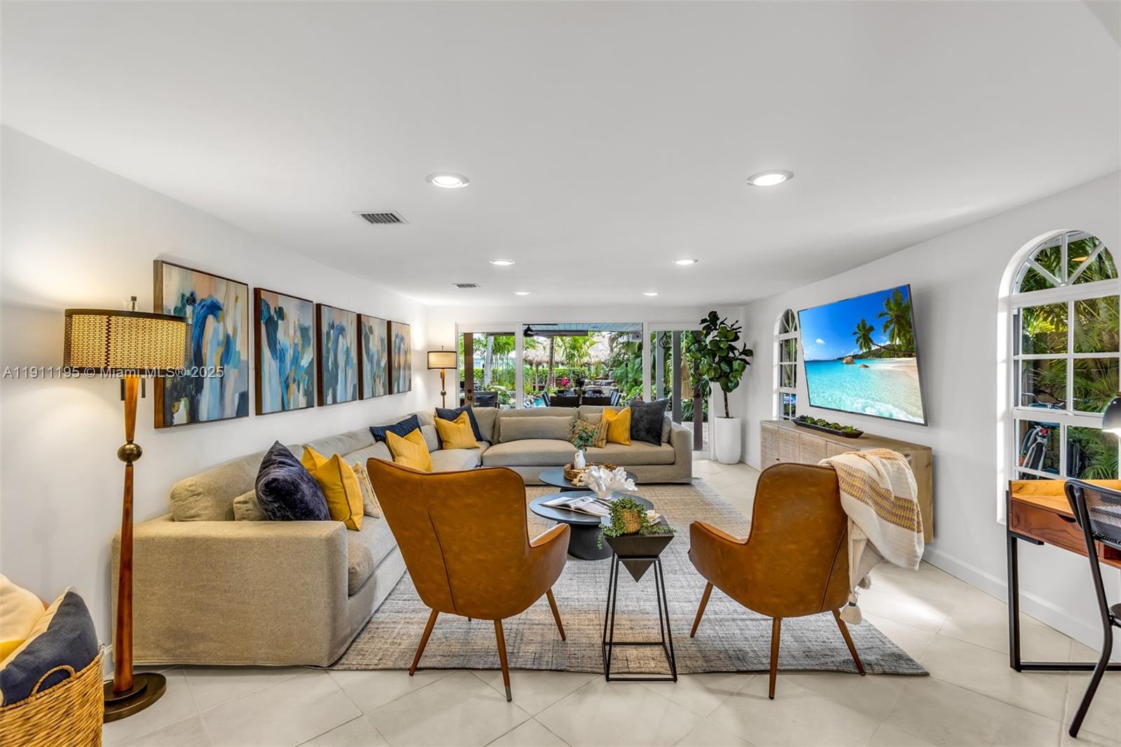 RIVER RIDGE - Residential