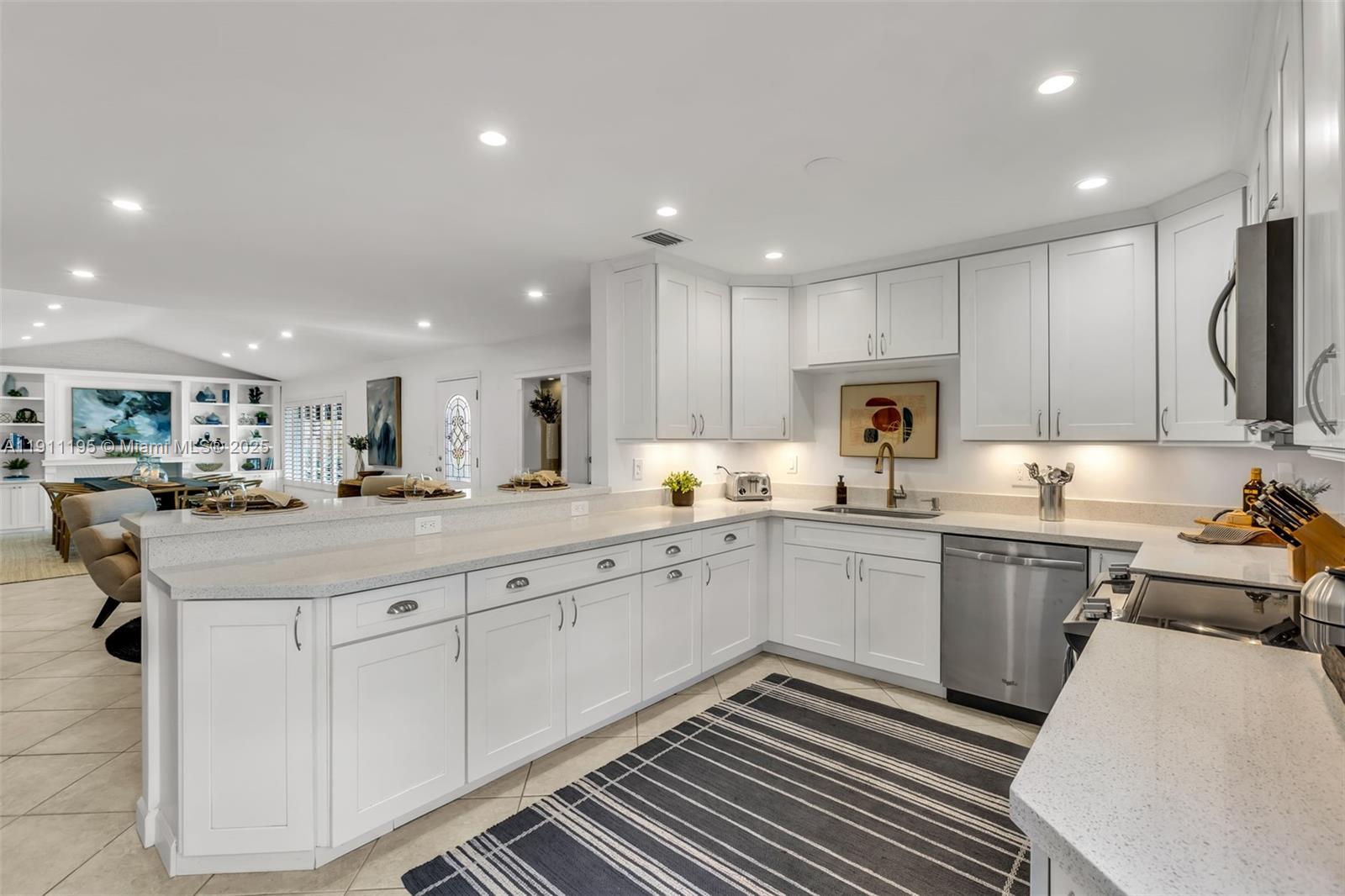 RIVER RIDGE - Residential