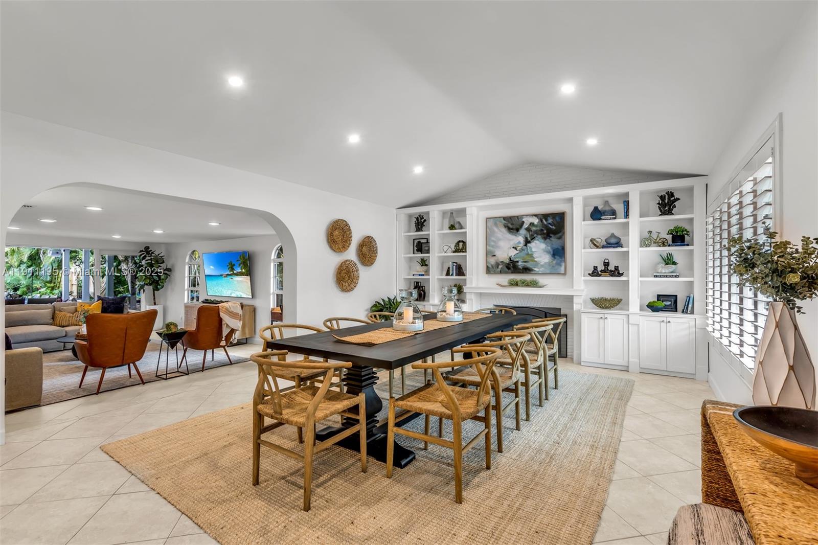 RIVER RIDGE - Residential