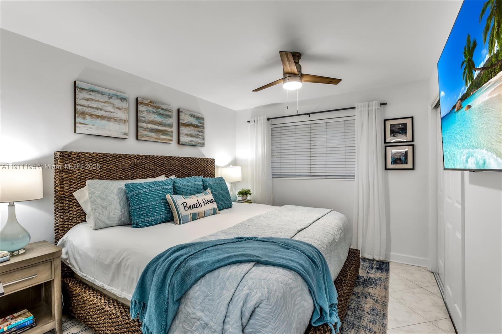 RIVER RIDGE - Residential