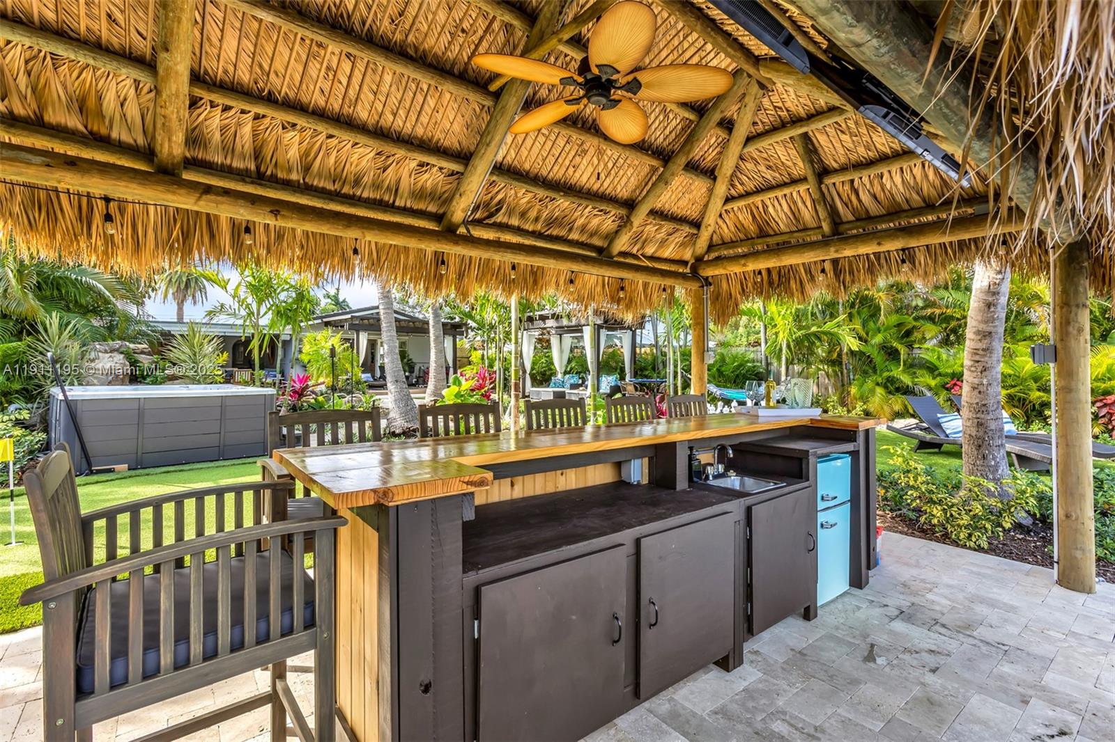 RIVER RIDGE - Residential