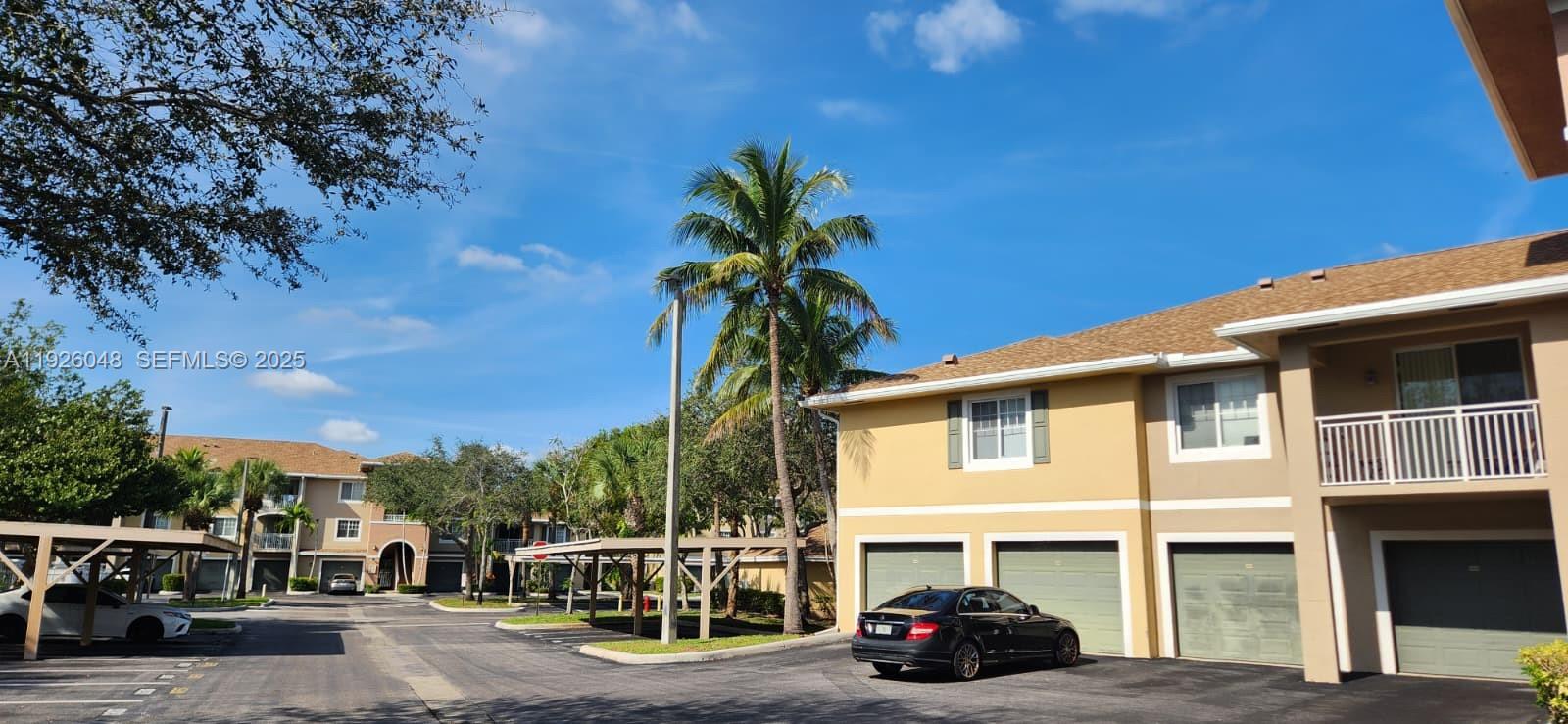 VILLAS AT EMERALD DUNES C - Residential Lease