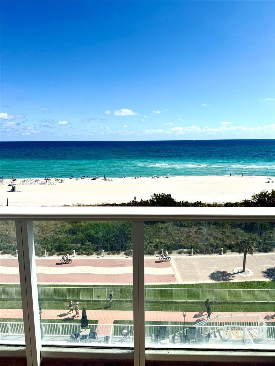 Address Not Disclosed, Miami Beach, Miami-Dade County, Florida - 1 Bedrooms  
2 Bathrooms - 