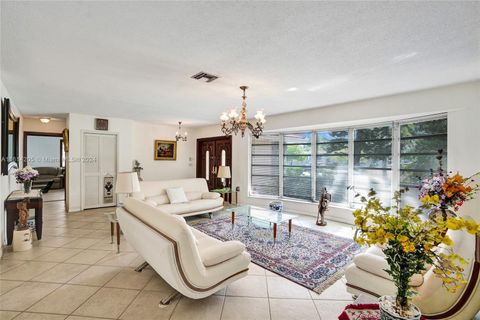 Single Family Residence in Hollywood FL 3800 36th Ave 18.jpg