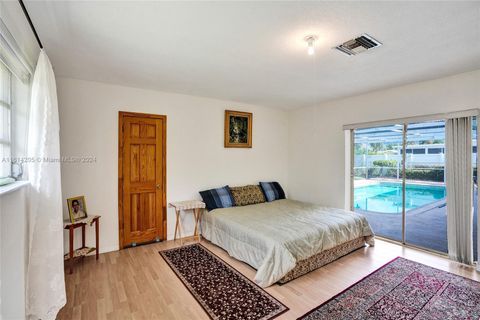 Single Family Residence in Hollywood FL 3800 36th Ave 24.jpg