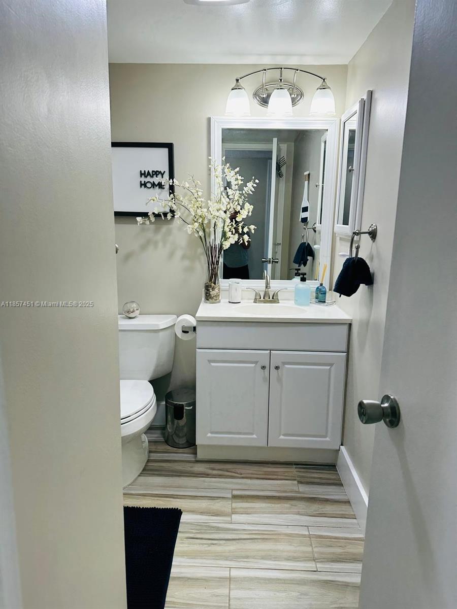 CASA LA QUINTA CONDO - Residential