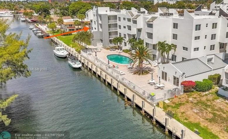 CASA LA QUINTA CONDO - Residential