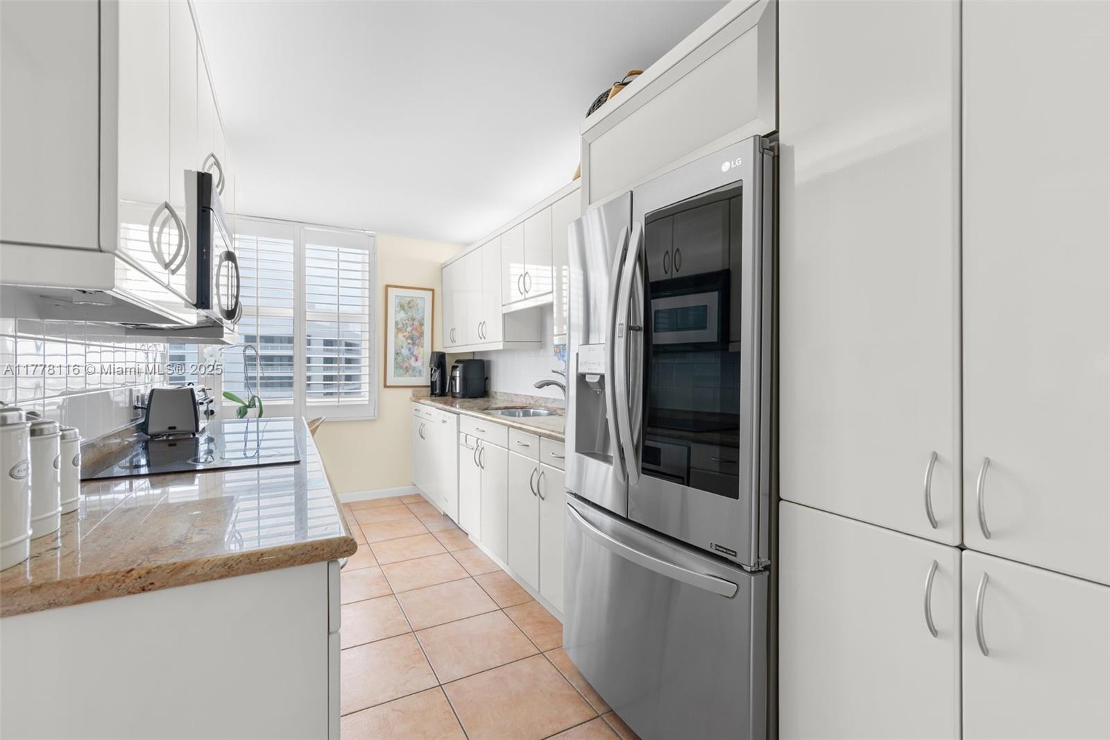 CLOISTER BEACH TOWERS - Residential
