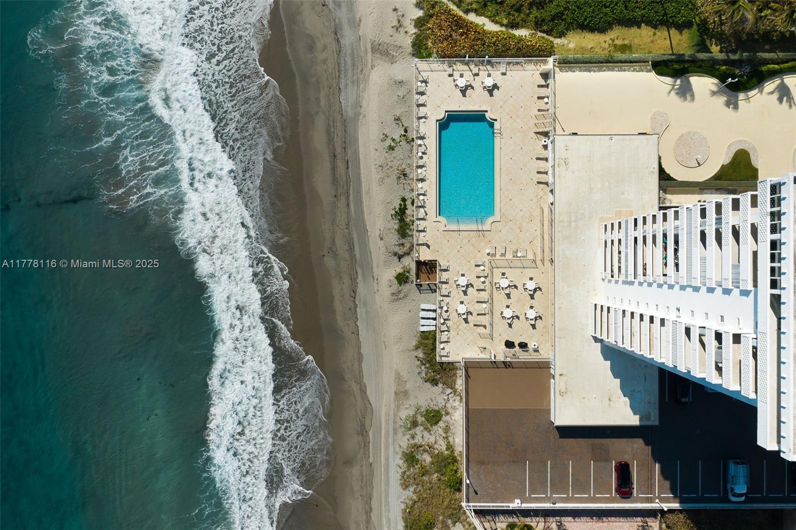 CLOISTER BEACH TOWERS - Residential