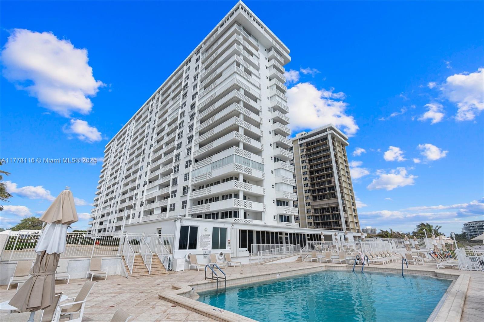 CLOISTER BEACH TOWERS - Residential