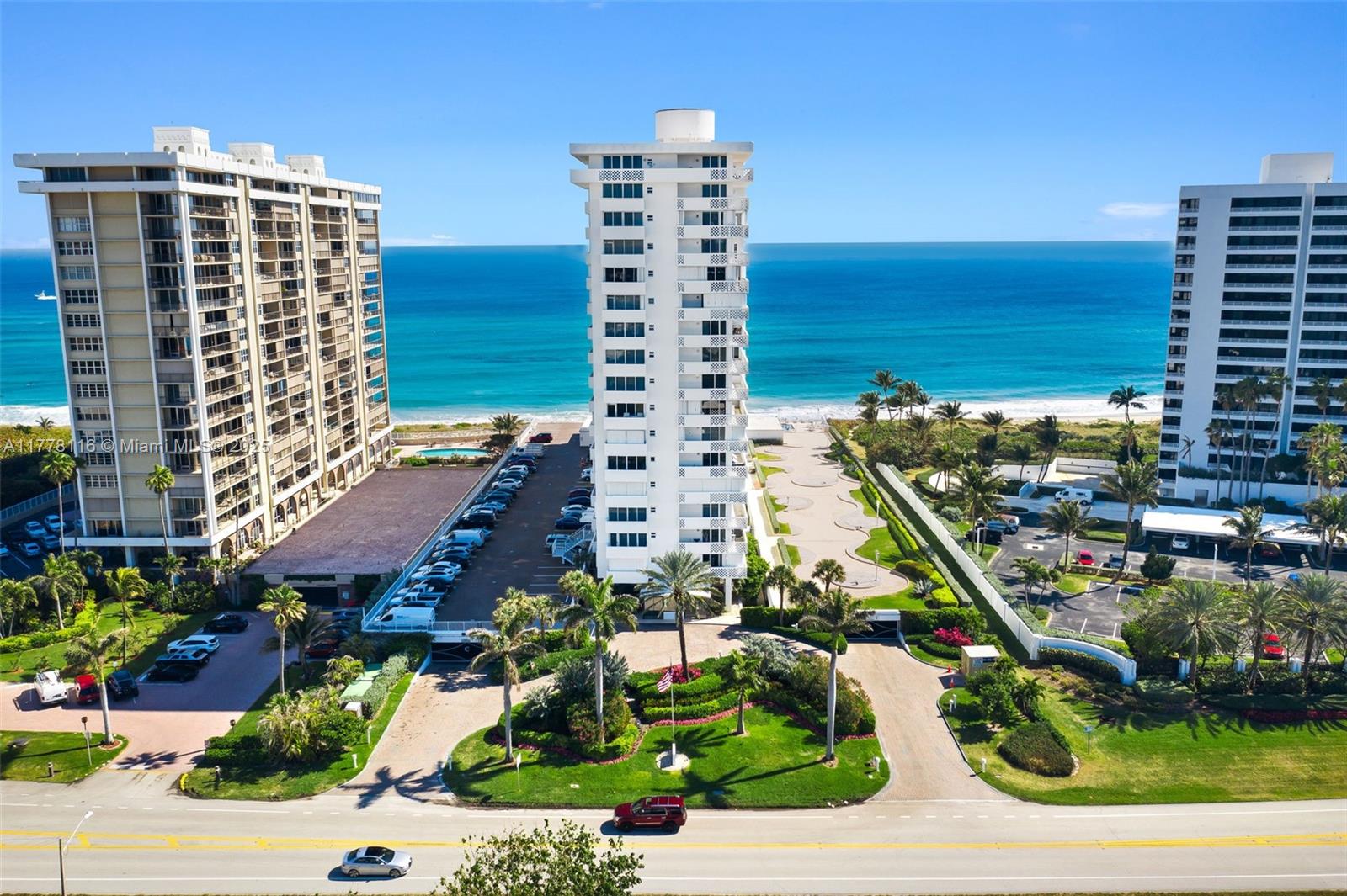 CLOISTER BEACH TOWERS - Residential