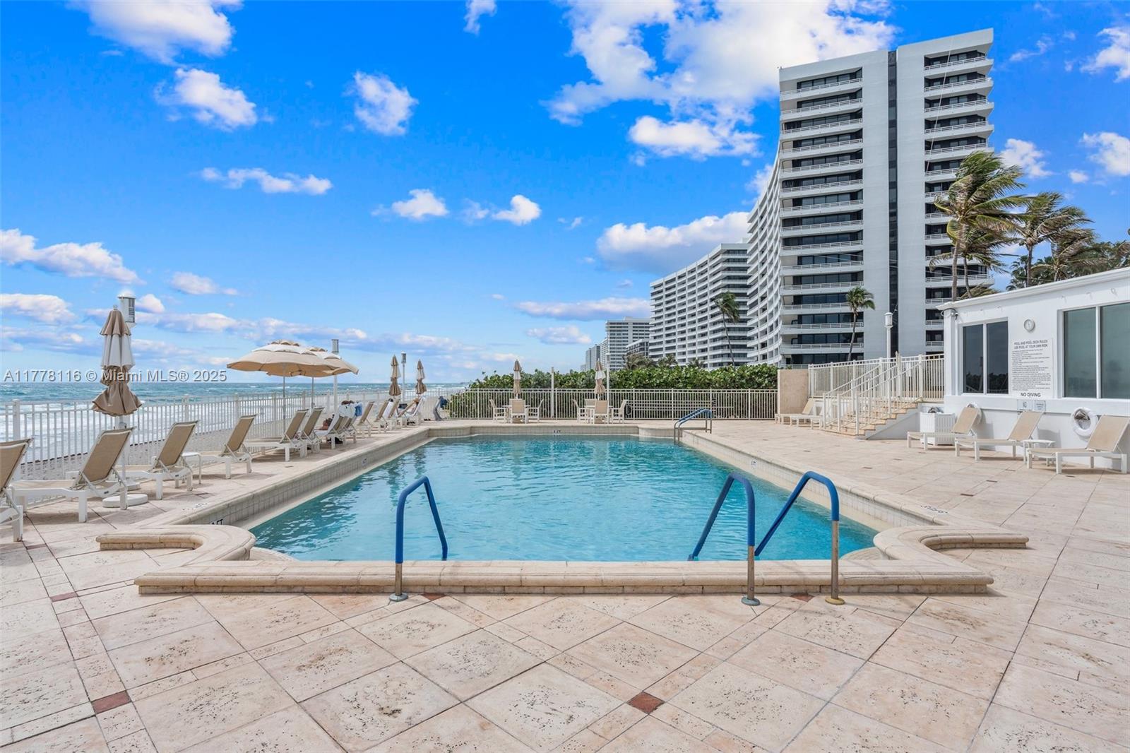 CLOISTER BEACH TOWERS - Residential