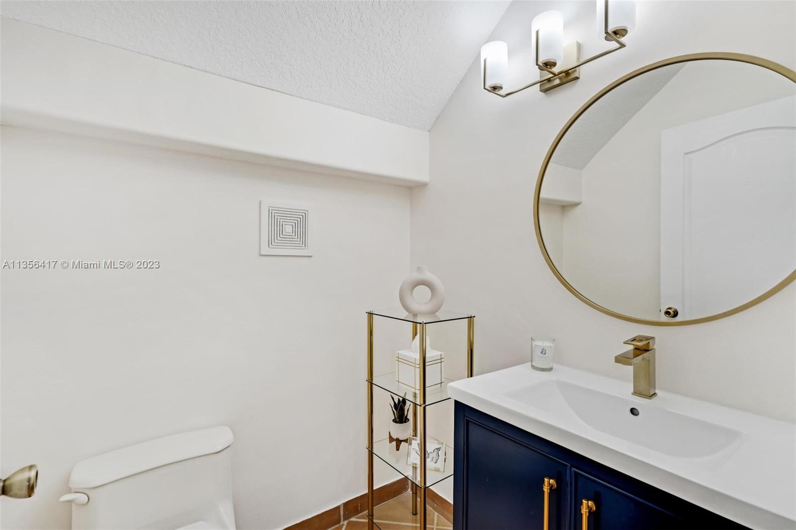30TH COURT CONDO - Residential Lease