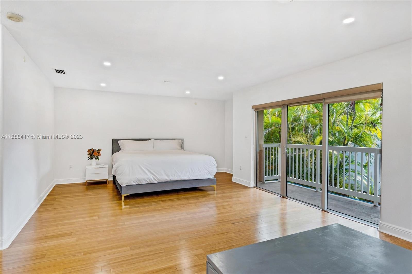 30TH COURT CONDO - Residential Lease