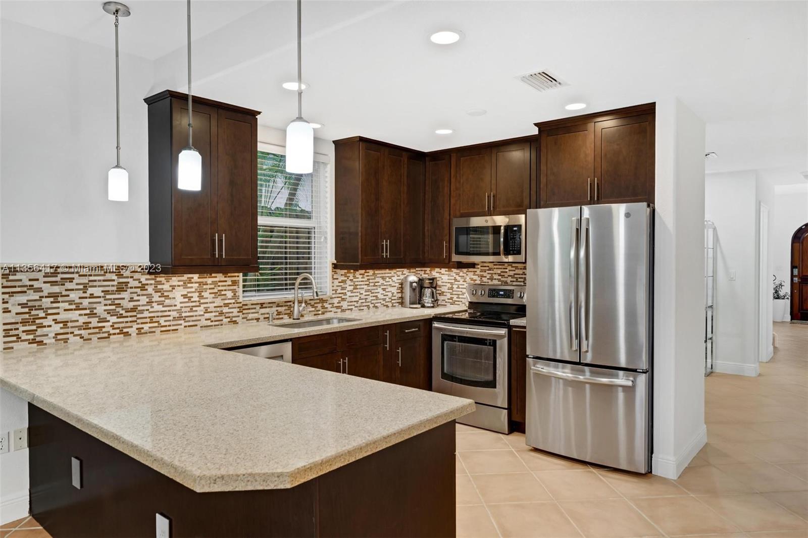 30TH COURT CONDO - Residential Lease