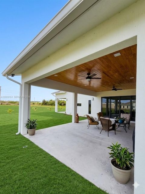 Tiny photo for 19860 Skyhawk Ln, Loxahatchee, FL 33470 (MLS # A12020151)
