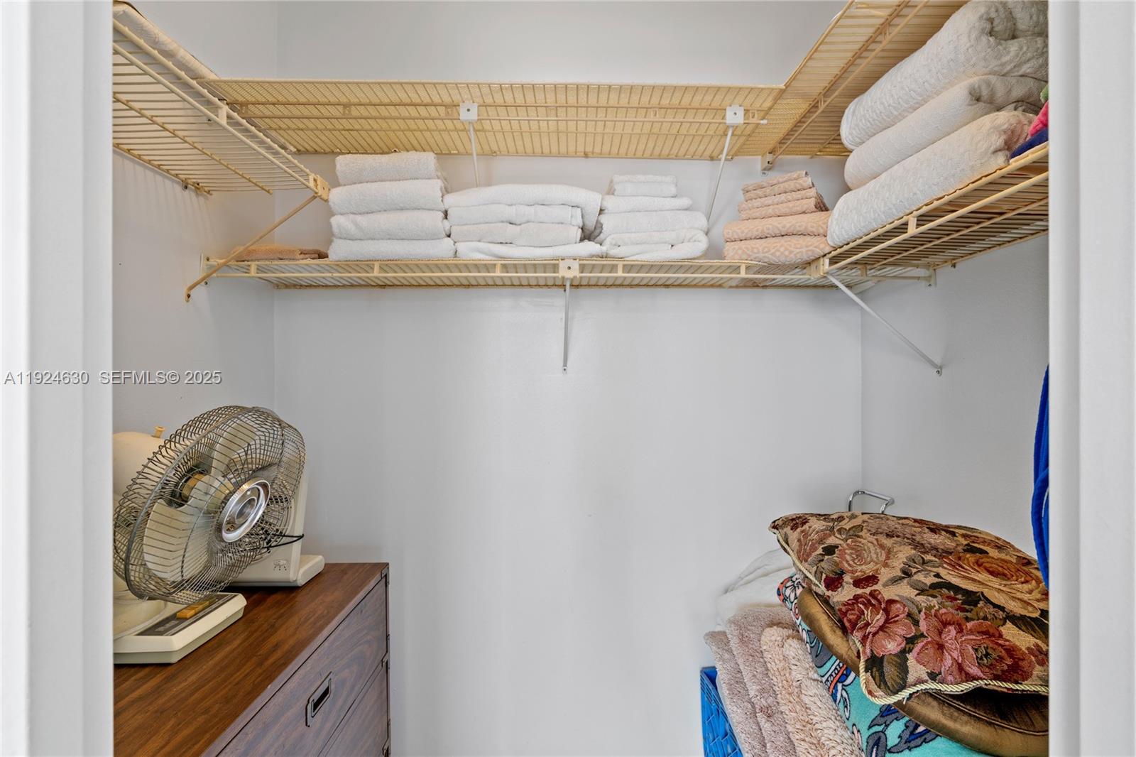 OLYMPUS CONDO - Residential